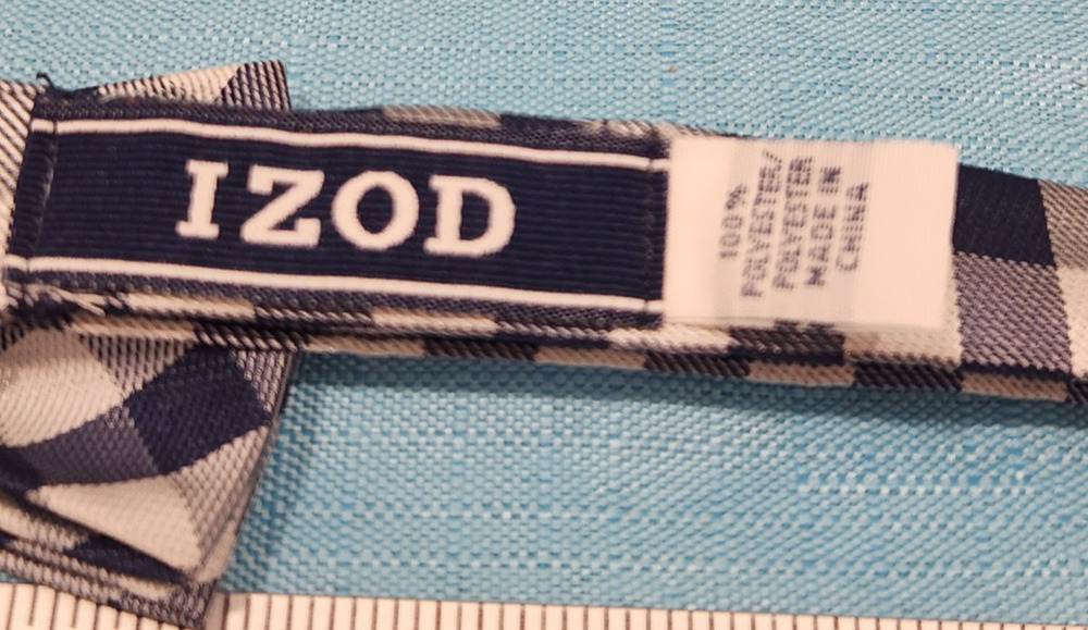 Izod Vintage Men’s Bow Tie Blue and White Gingham Pattern Adjustable